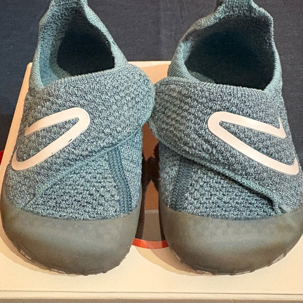 Nike Swoosh/ Blue Knit Baby Walker Shoes